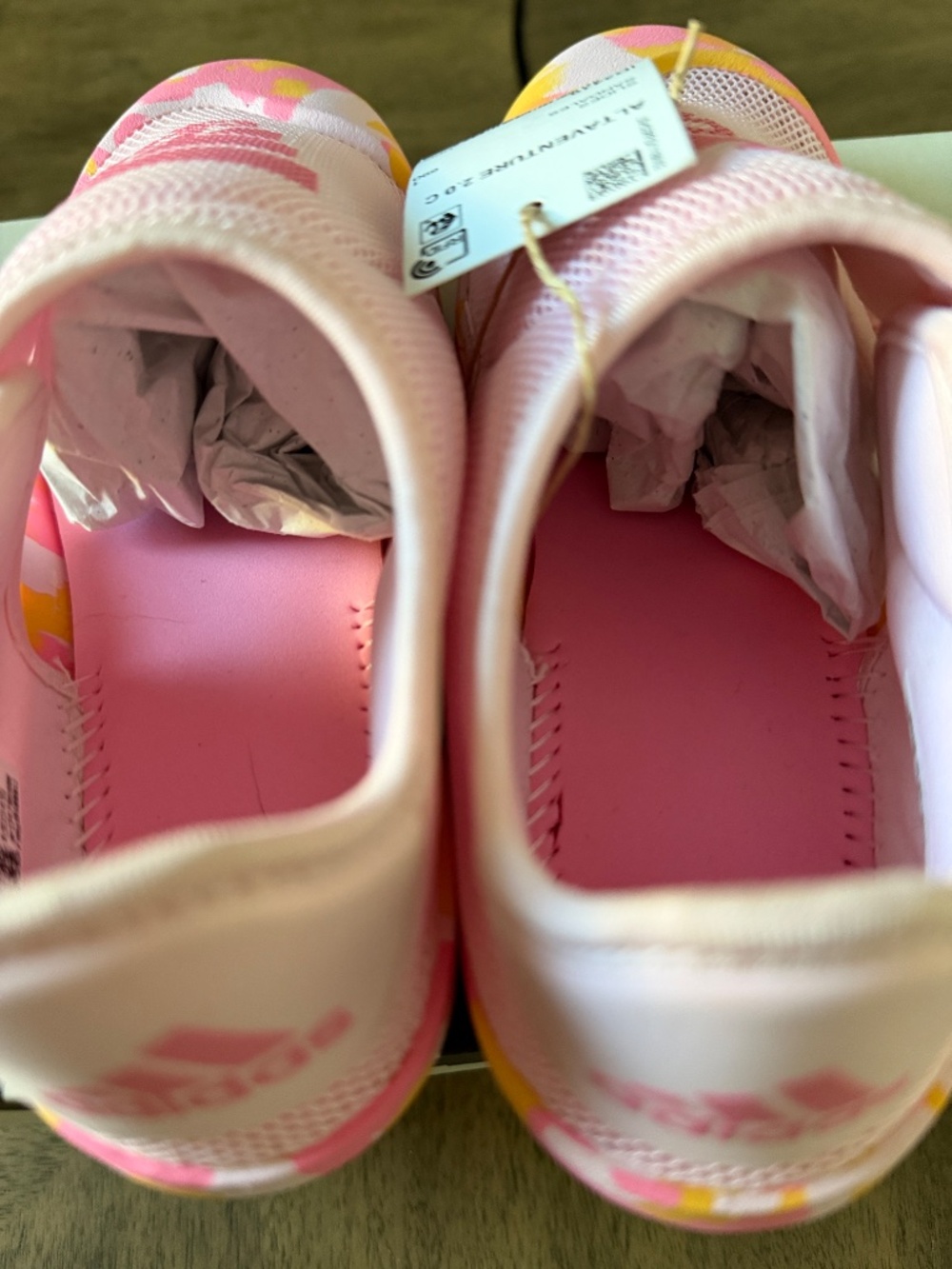 Girls Adidas Watershoes - Picture 3 of 6